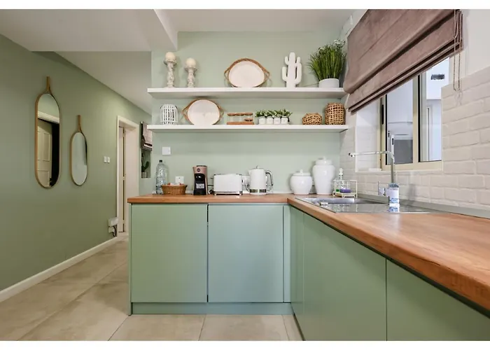 Διαμέρισμα Swieqi Location, Close To Bars, Food & Nightlife *