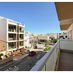Апартаменты Swieqi Location, Close To Bars, Food & Nightlife *