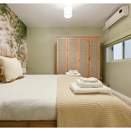 Апартаменты Swieqi Location, Close To Bars, Food & Nightlife Is-Swieqi